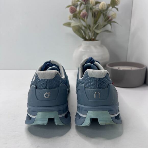 On Cloudace Running Sneaker Lace Up Comfort Shoes Sea/Shadow Women 7 Athleisure - Picture 4 of 9